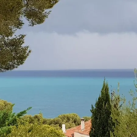 Holiday home Le Lagon Bleu