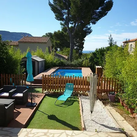 Le Lagon Bleu Holiday home *